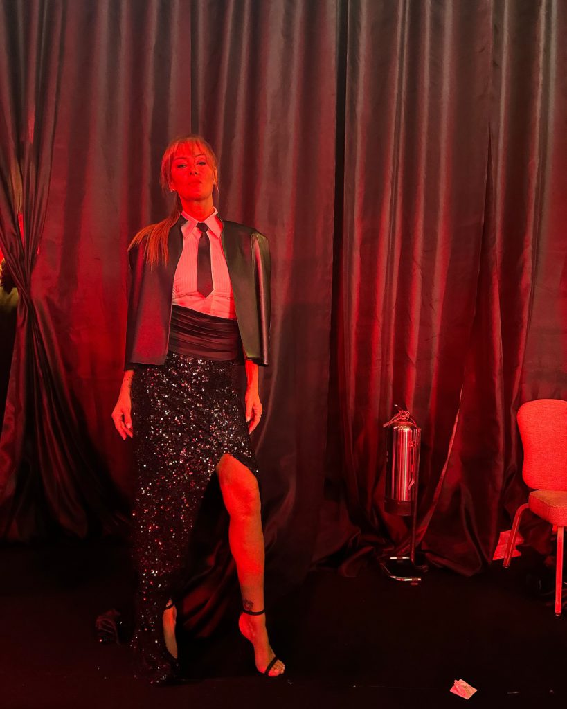 Pınar Altuğ depicts fire xxx sex