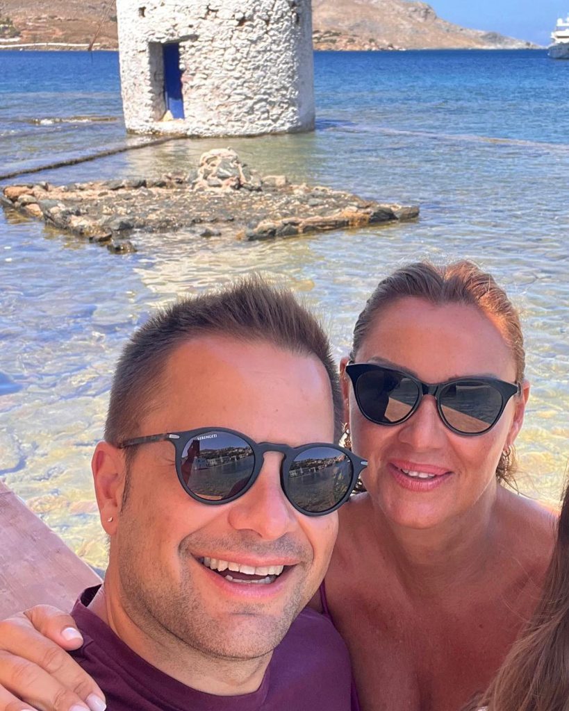 Pınar Altuğ looks fuck