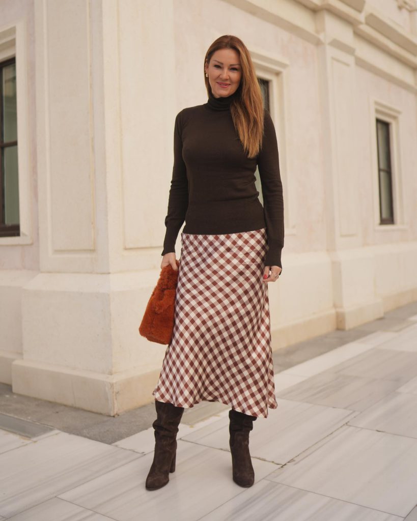 Pınar Altuğ poses xxx sex