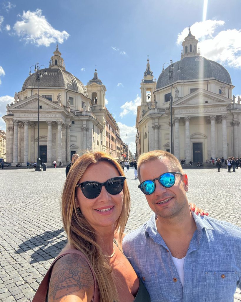 Pınar Altuğ sex scenes