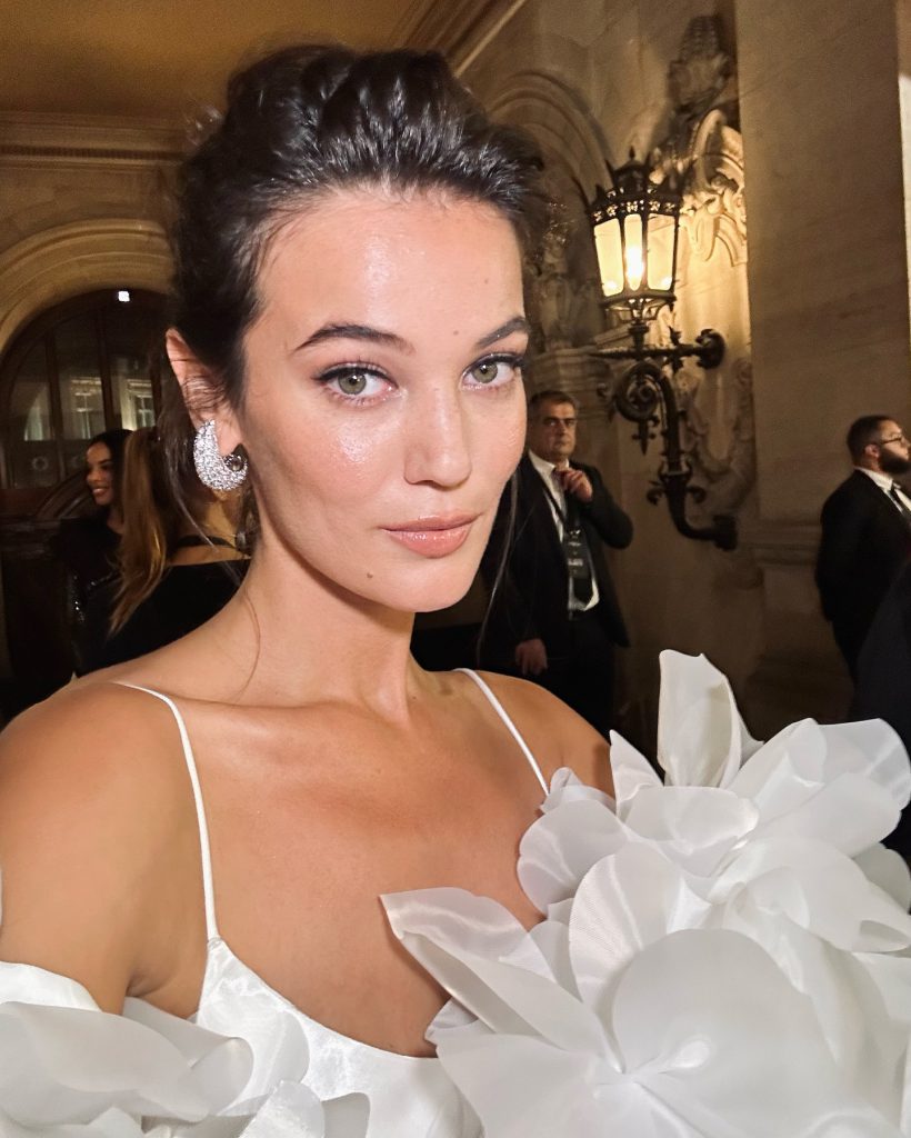 Pınar Deniz ardent hot