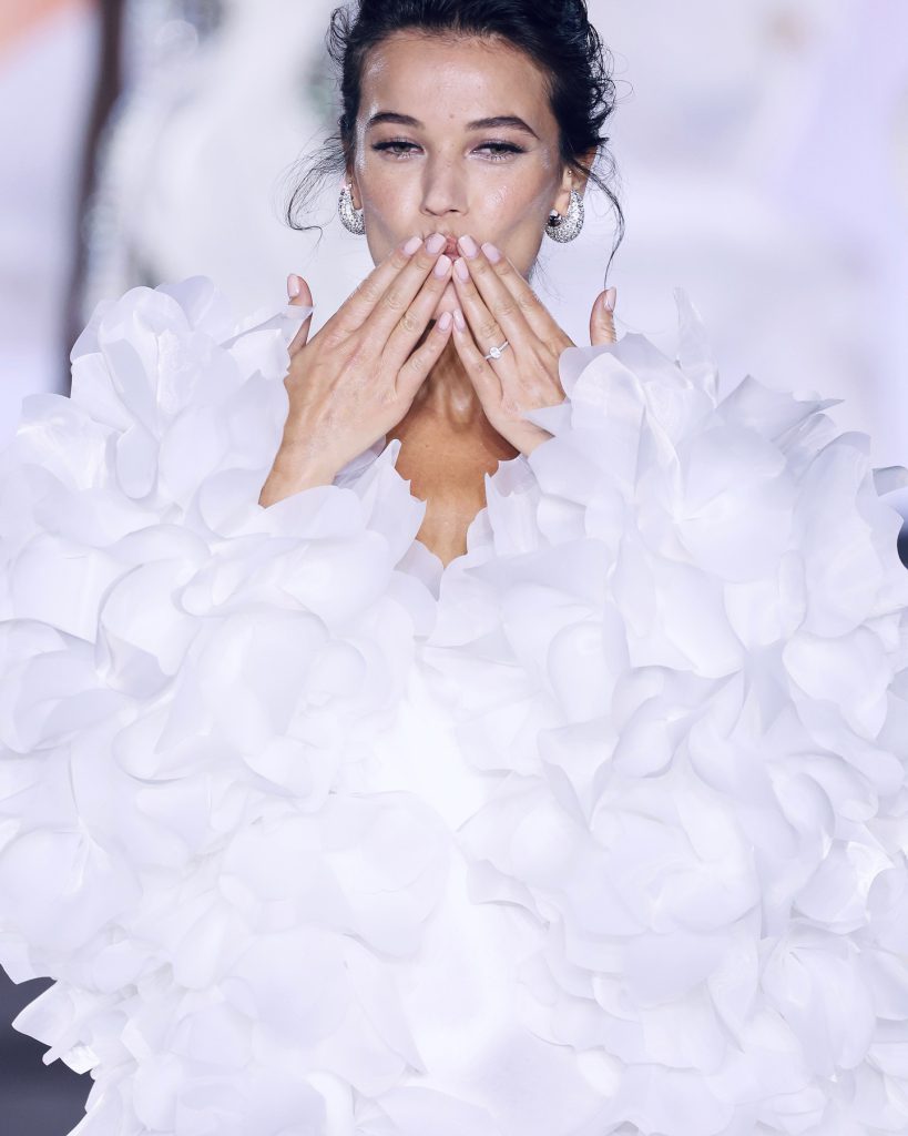 Pınar Deniz ardent sex