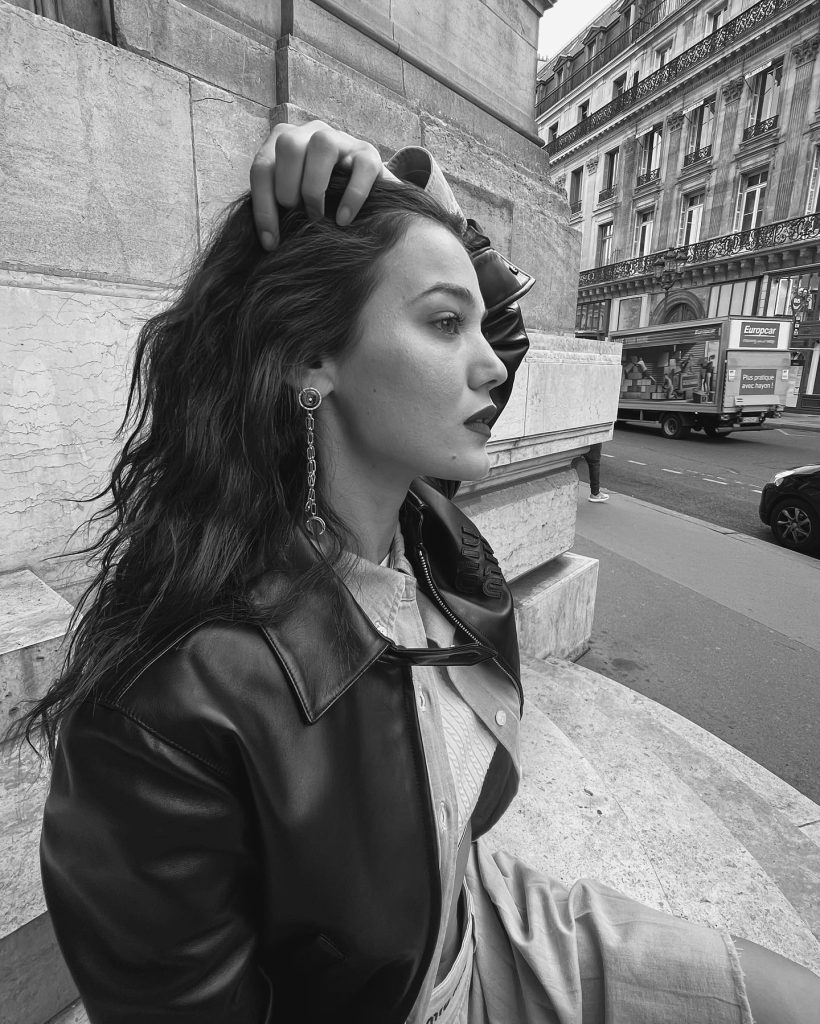 Pınar Deniz depicts fire fuck