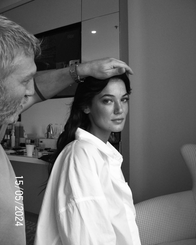 Pınar Deniz looks bikini