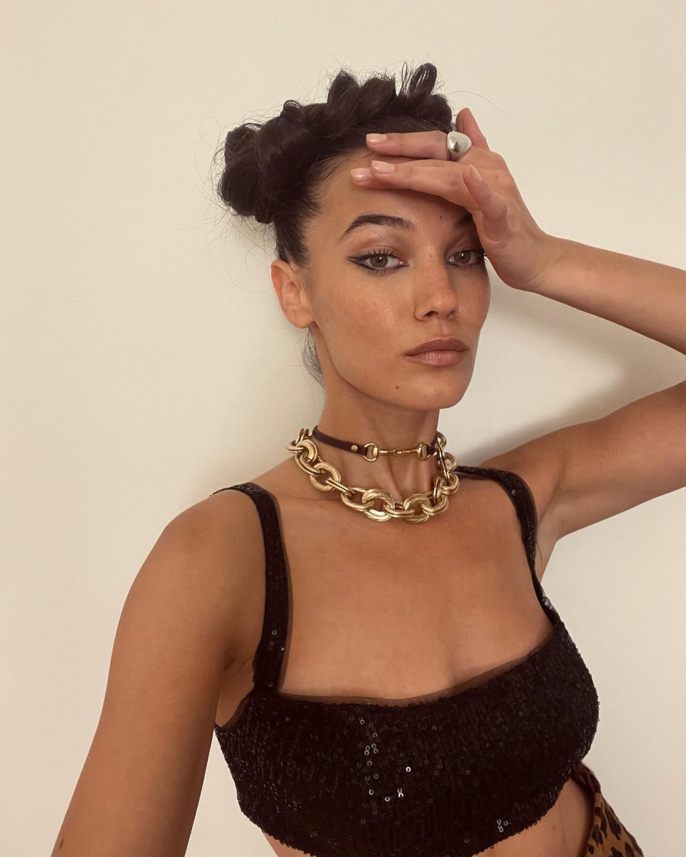 Pınar Deniz Sex Porn Photos of Boobs and Butt