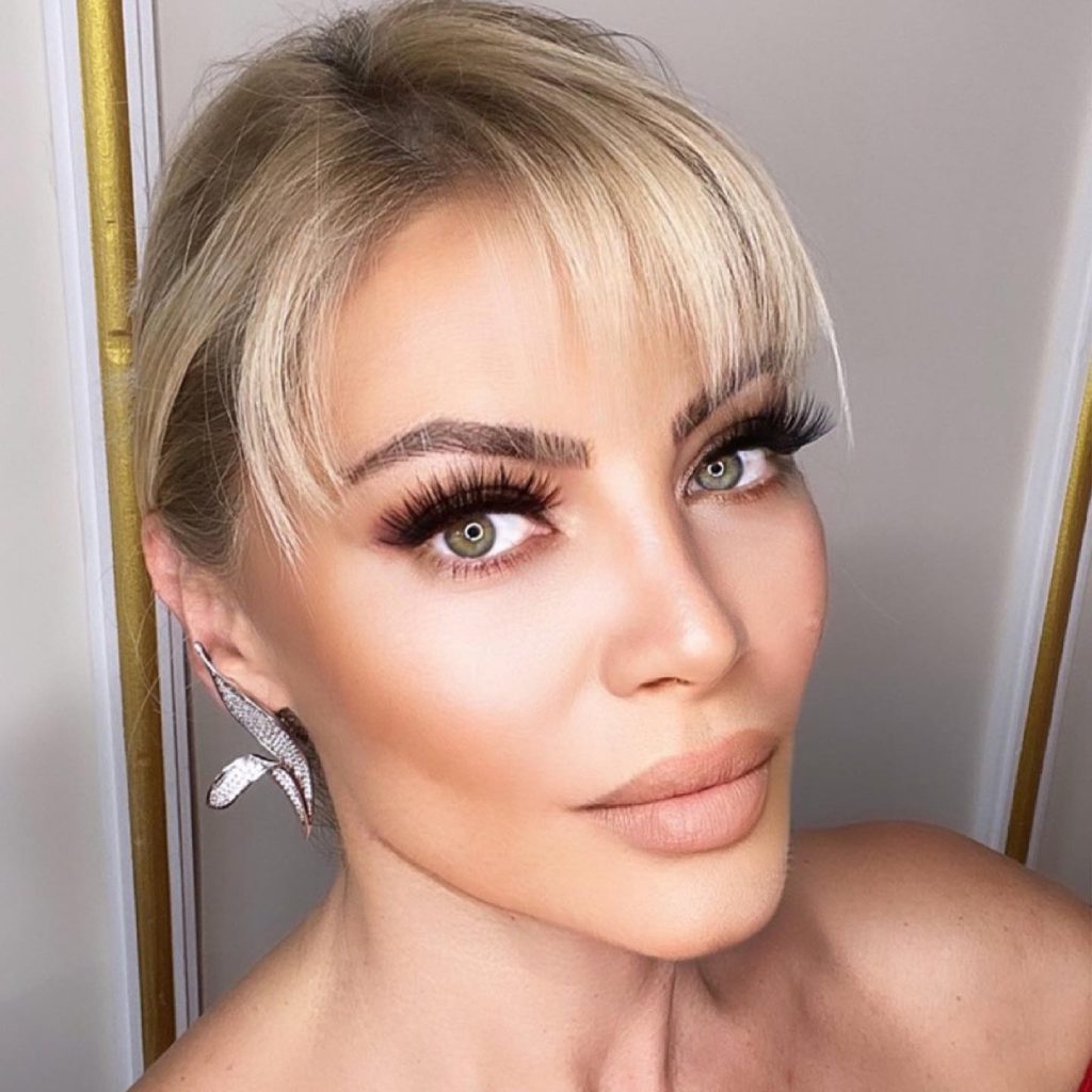 Seray Sever ardent hot