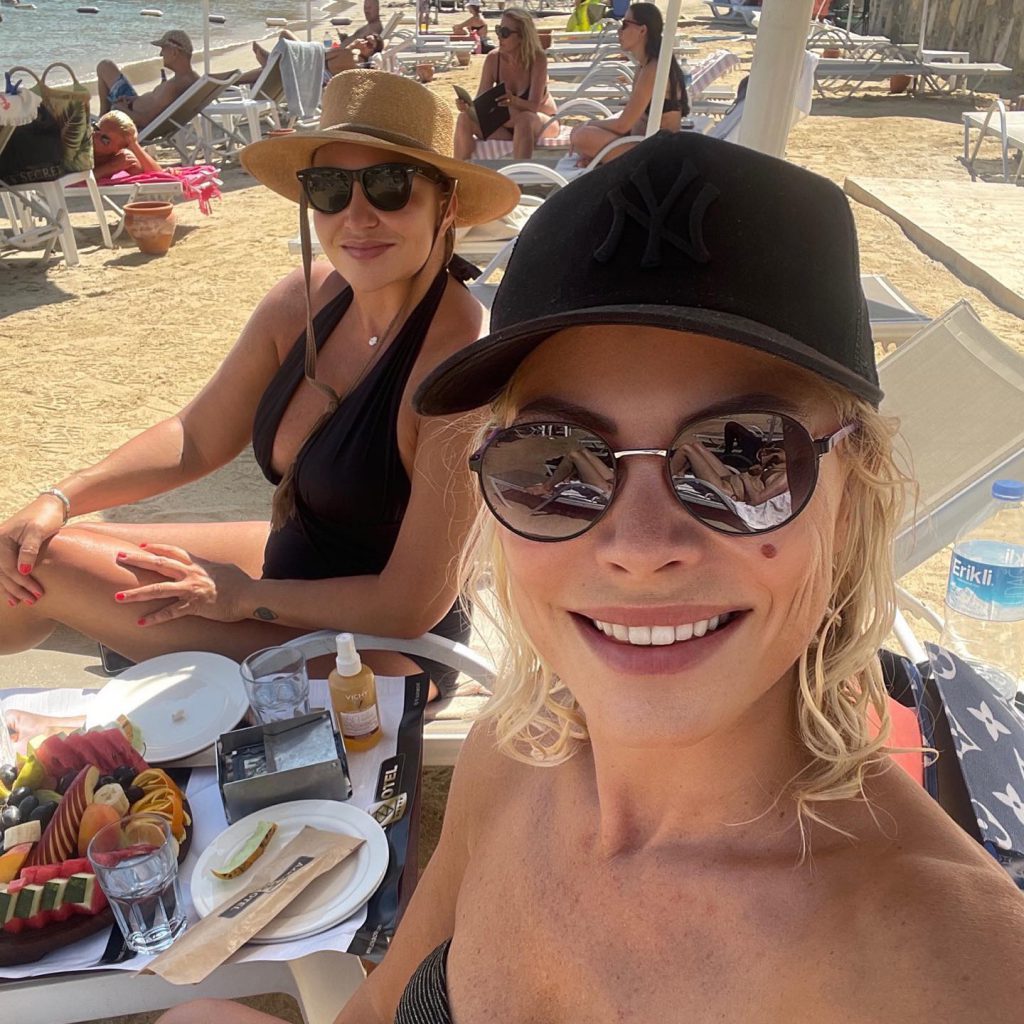 Seray Sever looks sex scenes