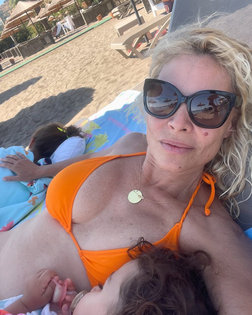 Seray Sever modeling hot pics