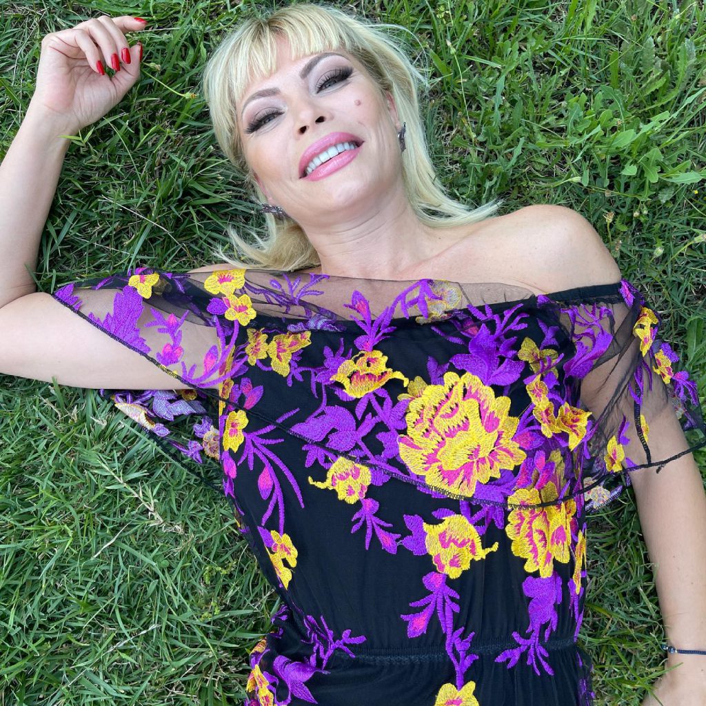 Seray Sever smiles sex