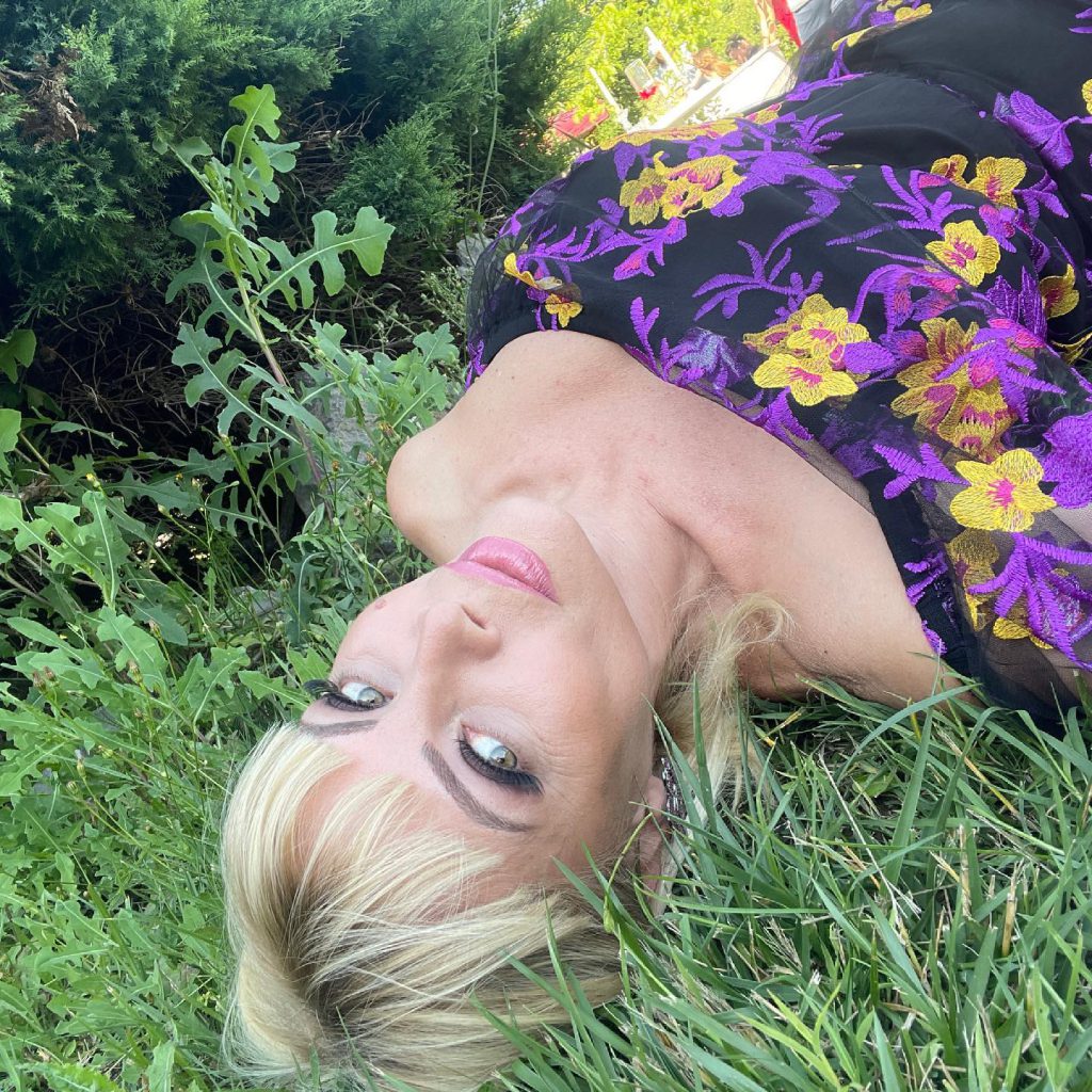 Seray Sever smiles xxx