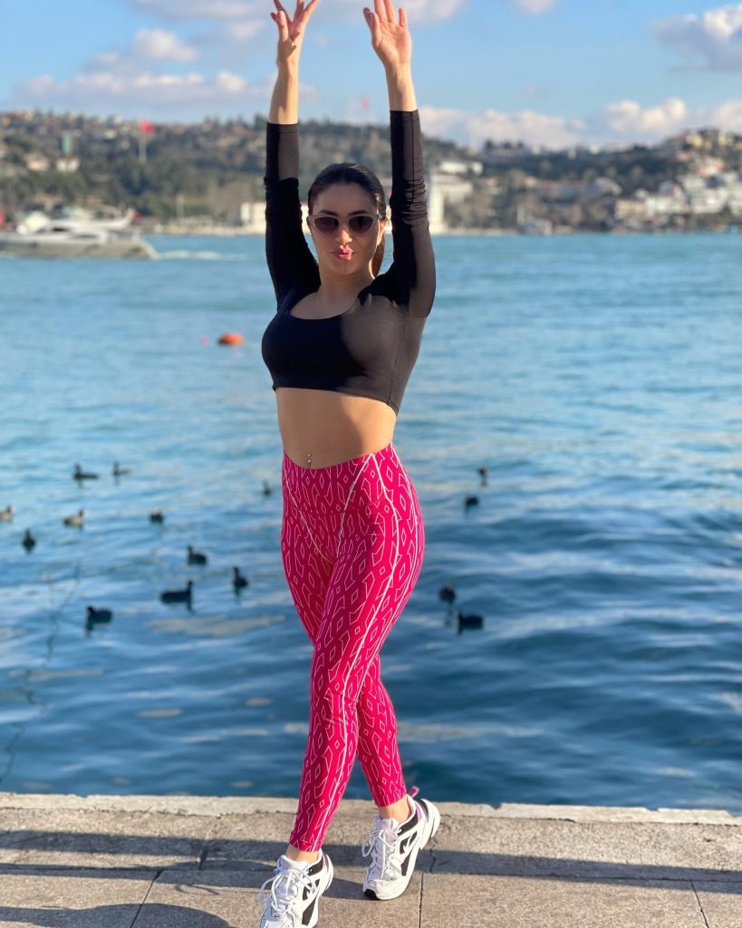 Serpil Cansız ardent nude pics