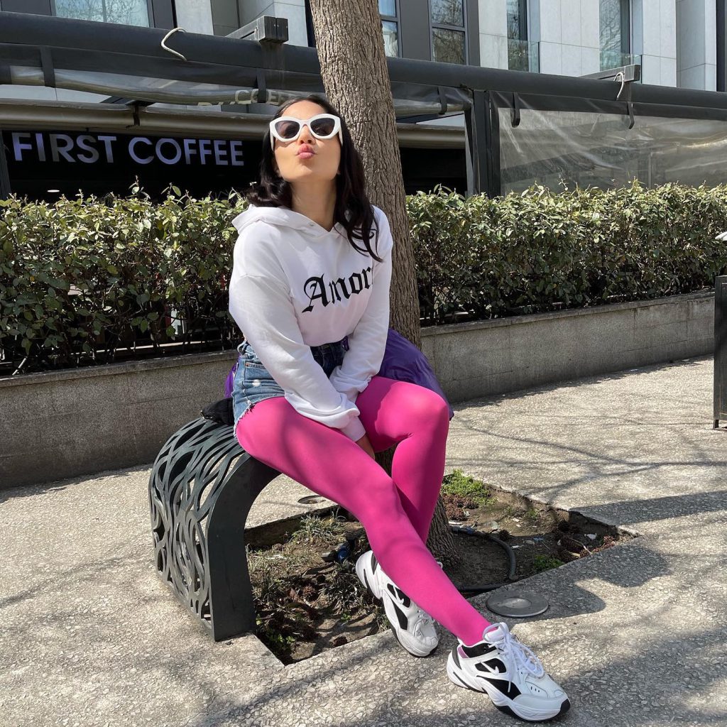 Serpil Cansız beautiful nude pics