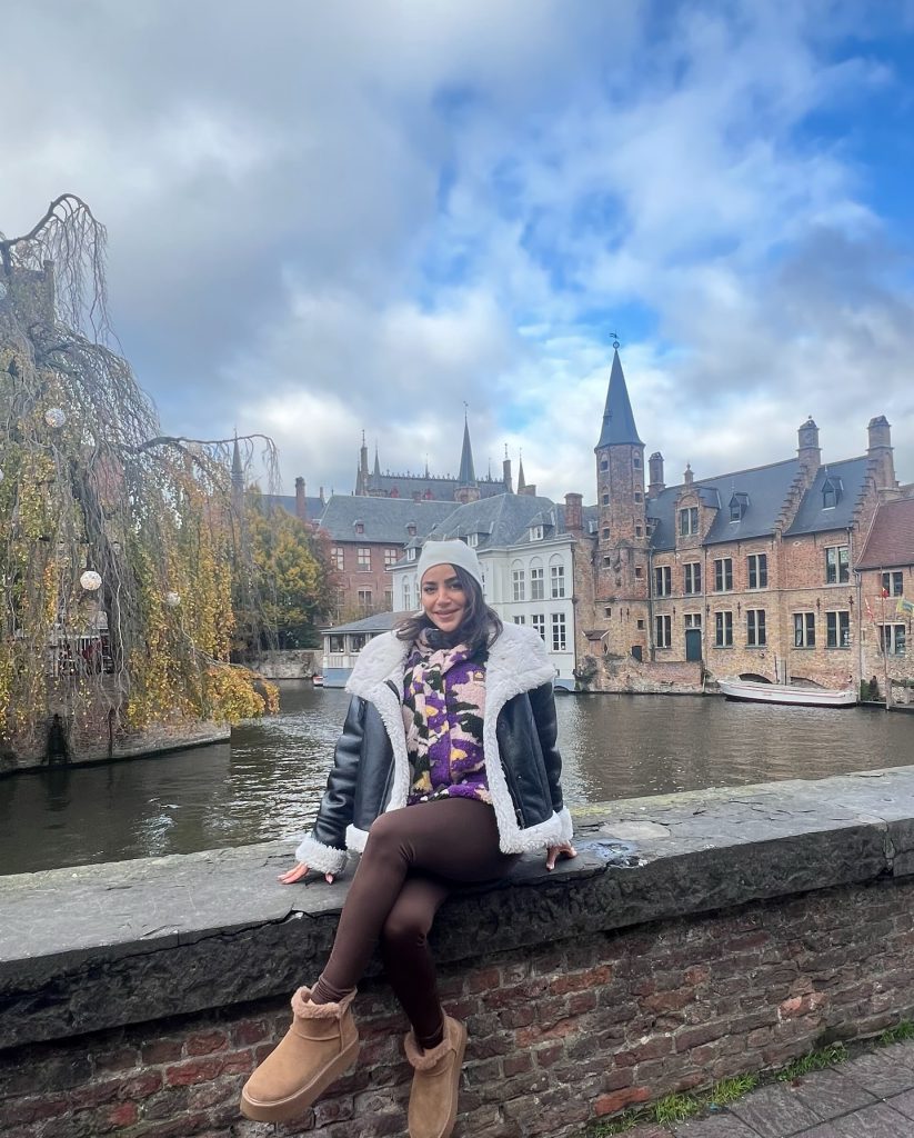 Serpil Cansız depicts fire sex