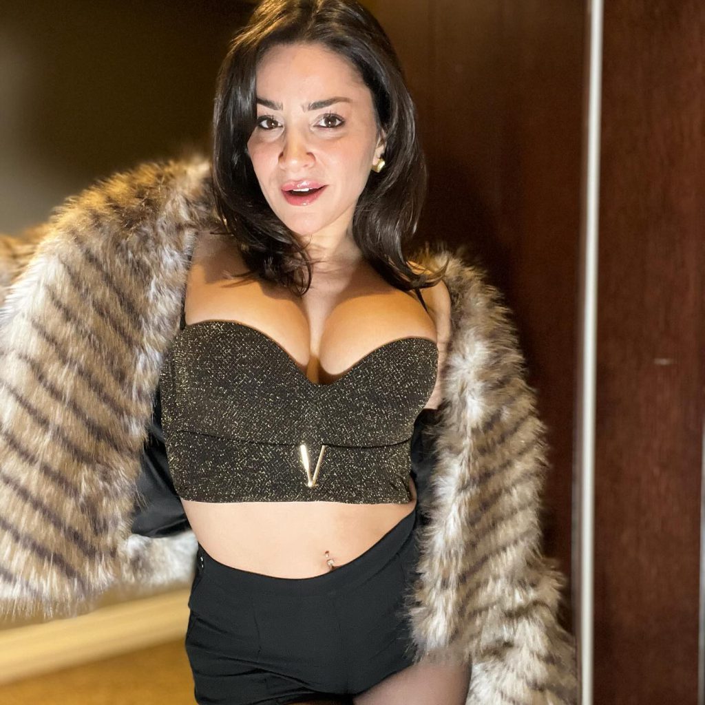 Serpil Cansız hot photos