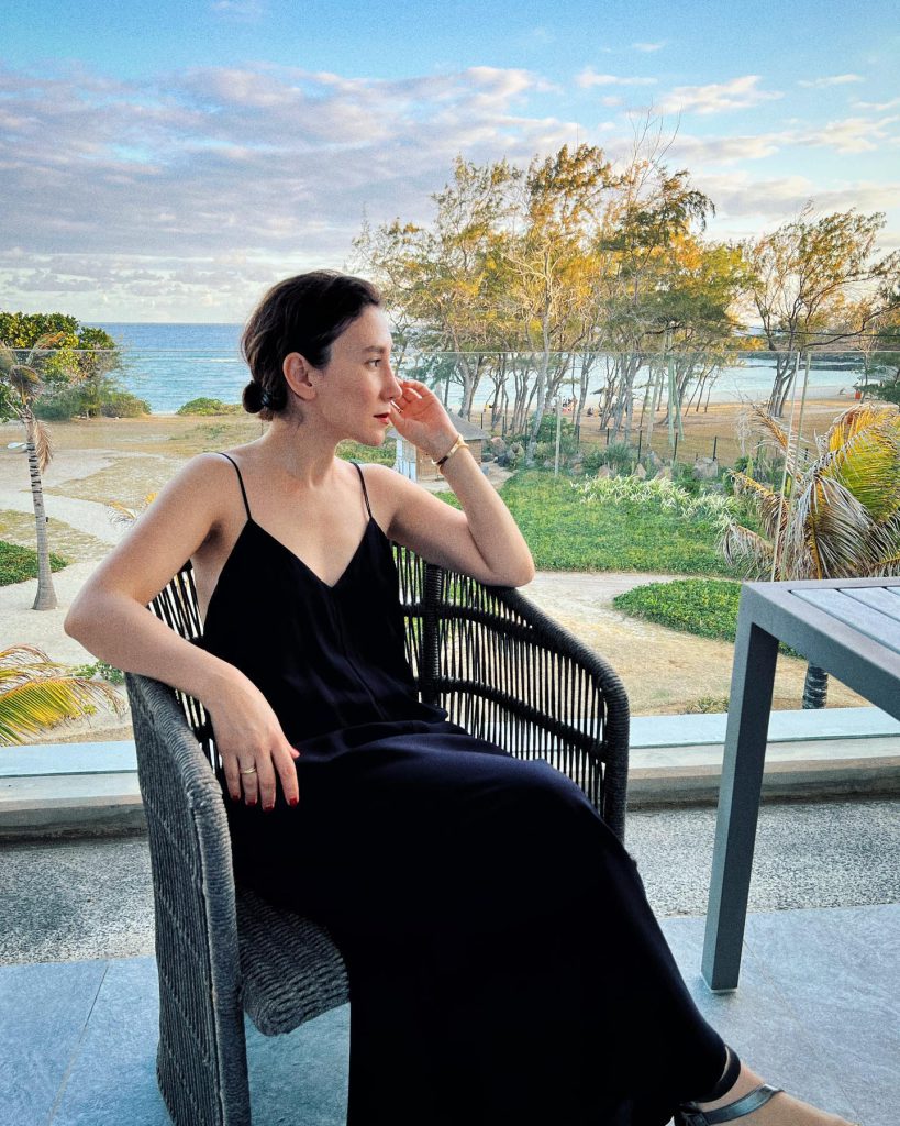 Sibel Kekilli poses fuck