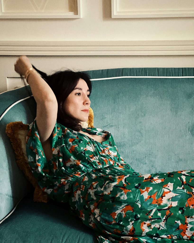 Sibel Kekilli smiles hot pics