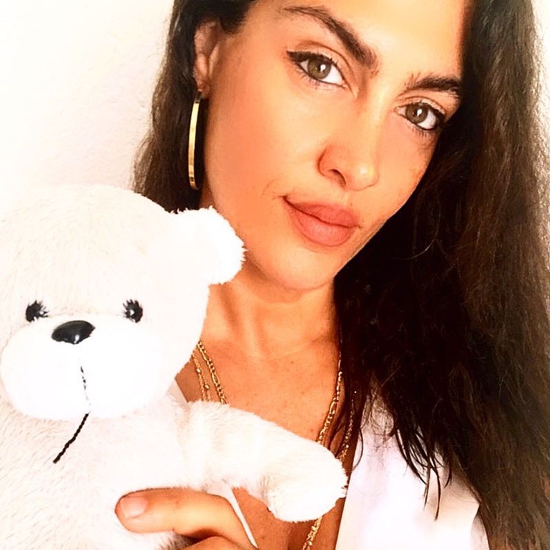 Tuğba Ekinci looks hot bikini