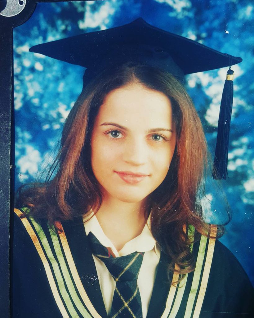 Tuğçe Kazaz ardent hot