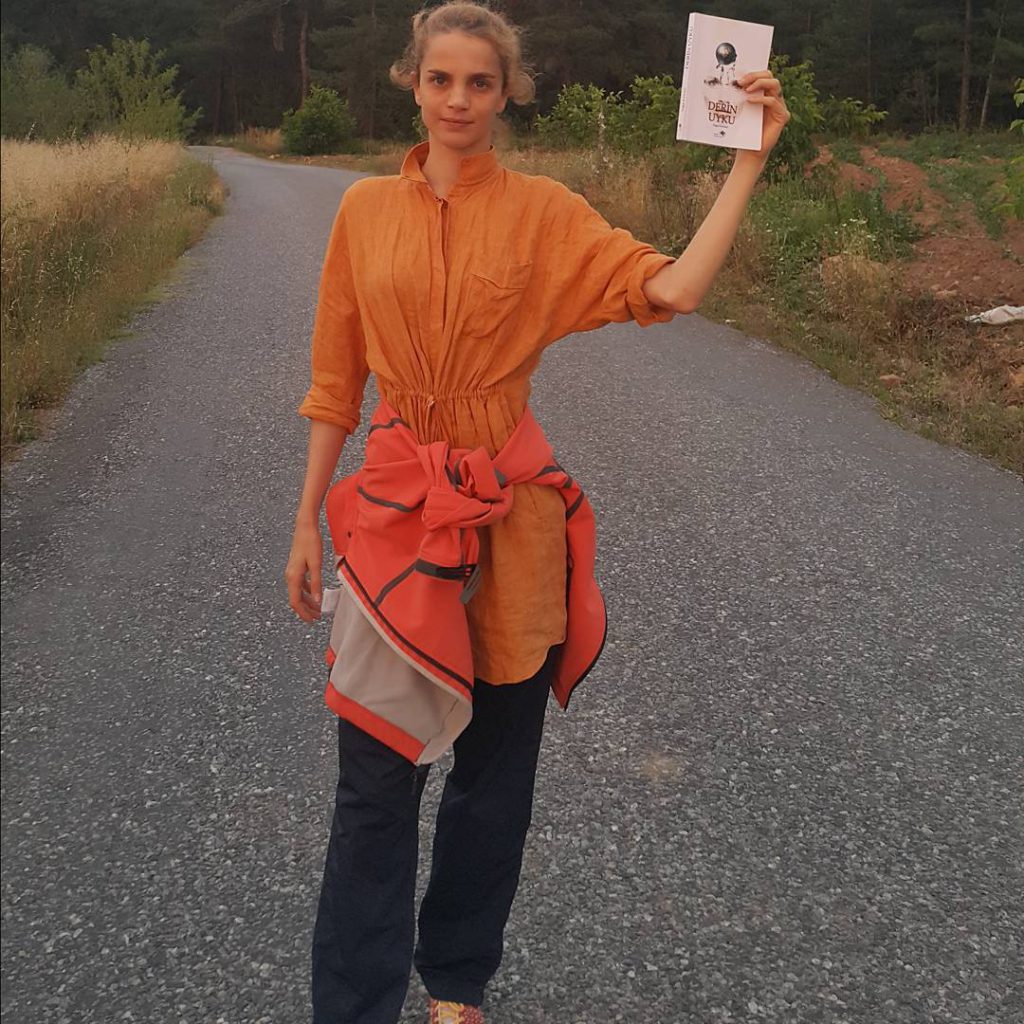 Tuğçe Kazaz ardent hot xxx