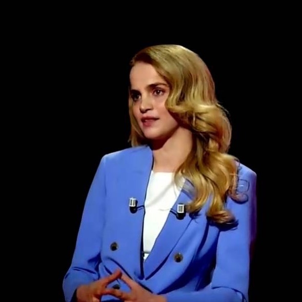 Tuğçe Kazaz hot pics