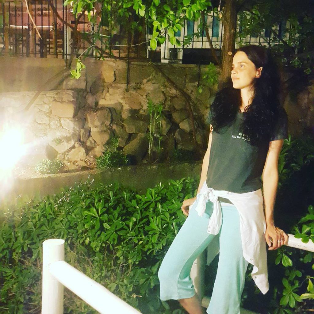 Tuğçe Kazaz modeling bikini