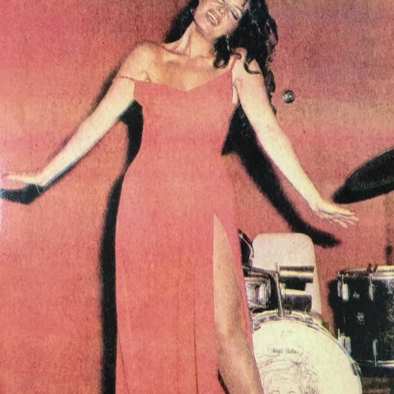 Türkan Şoray ardent boobs