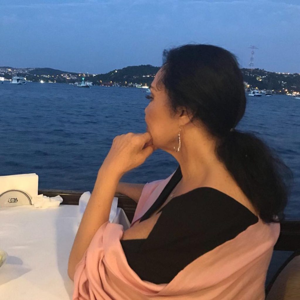 Türkan Şoray ardent nude pics