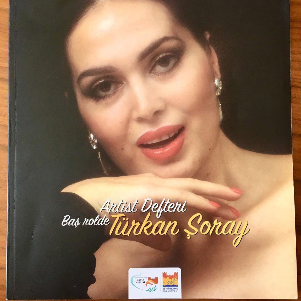 Türkan Şoray boobs