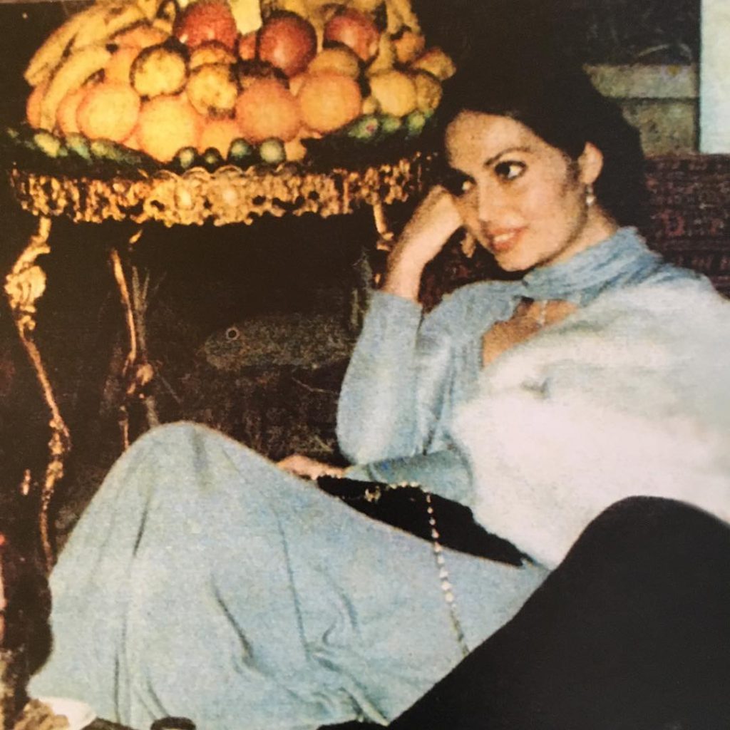 Türkan Şoray depicts fire nudes