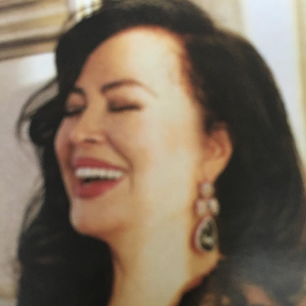 Türkan Şoray depicts fire pussy