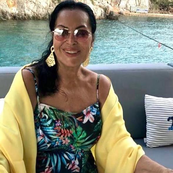 Türkan Şoray hot bikini