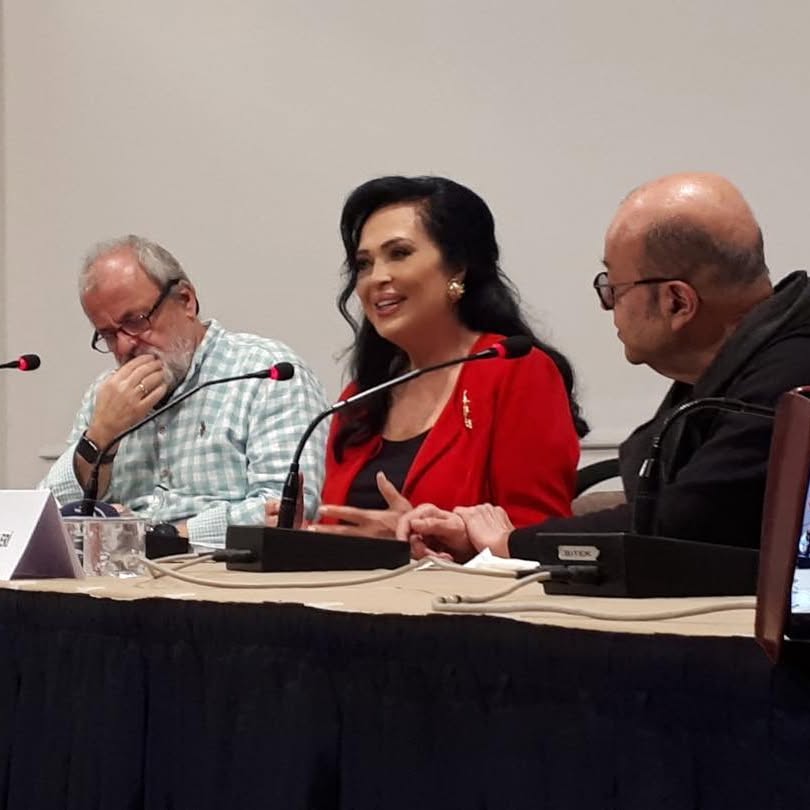 Türkan Şoray looks hot images