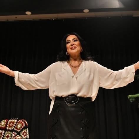 Türkan Şoray modeling hot