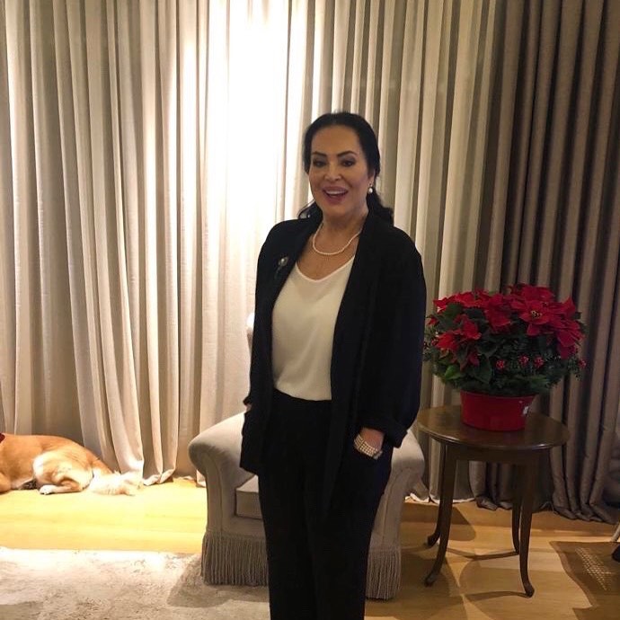 Türkan Şoray modeling nudes