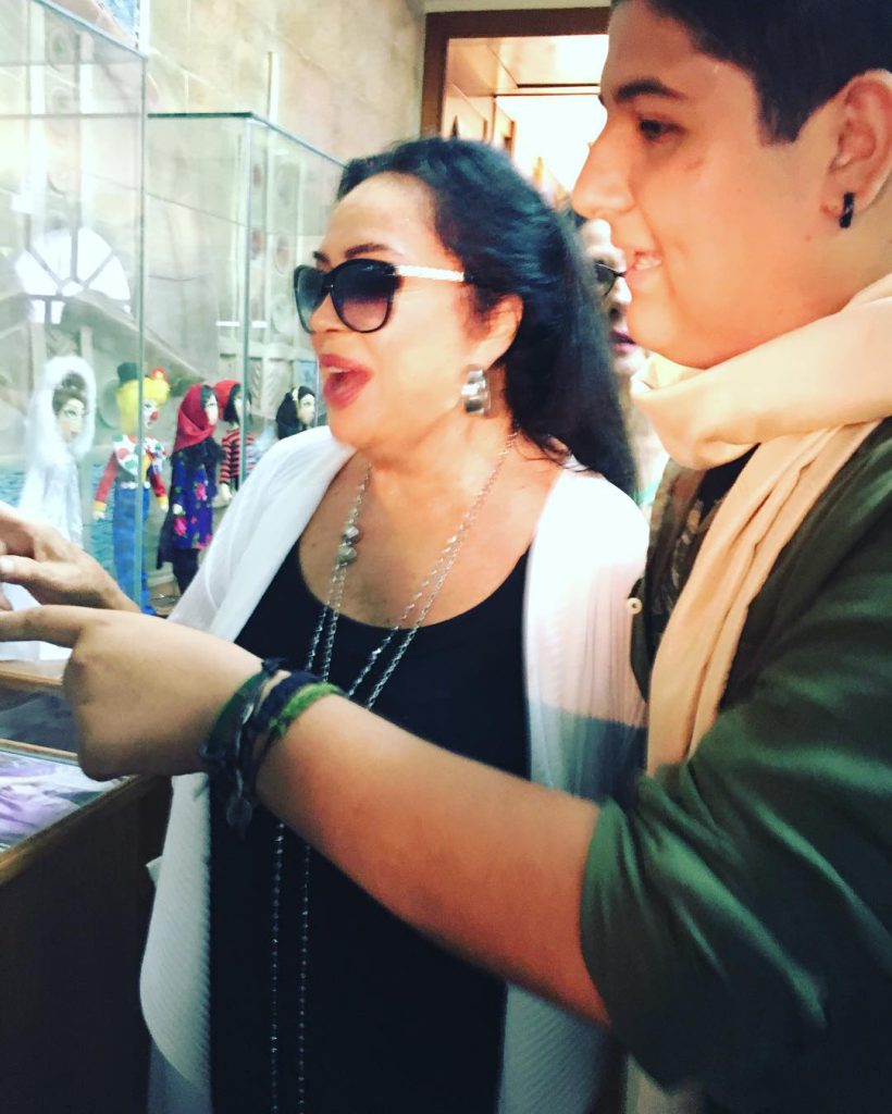 Türkan Şoray modeling sexy