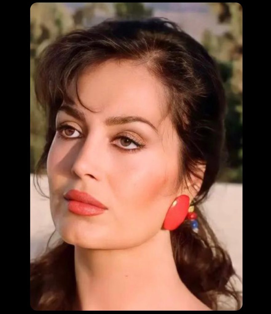 Türkan Şoray modeling xxx