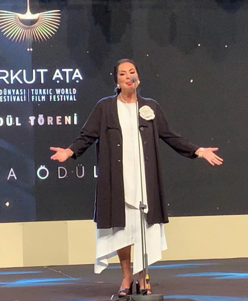 Türkan Şoray poses xxx sex