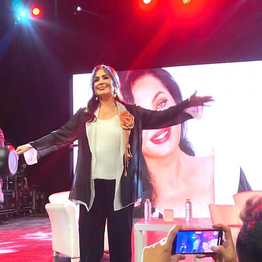 Türkan Şoray sex scenes