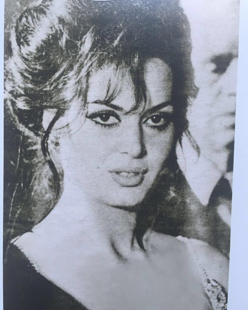 Türkan Şoray smiles porn